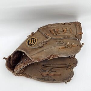 Wilson A2124 Fred Lynn Pro Model‎ 11.5 Baseball Glove Mitt RHT Leather Japan VTG